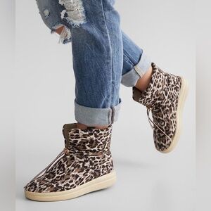 Hey Dude Womens Margot Eco Leopard Boot/Bootie | NEW/NIB!! 🤎🖤